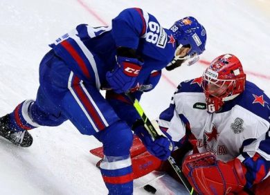 Сила атаки: роль нападающего в хоккее