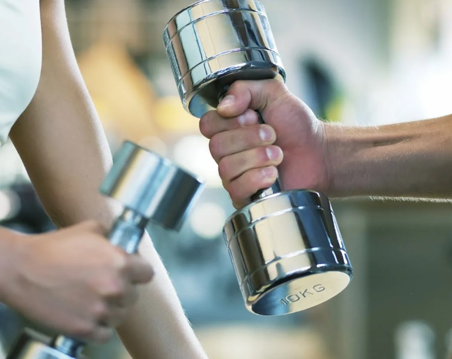 Здоровье и безопасность в фитнес-клубе: управление рисками