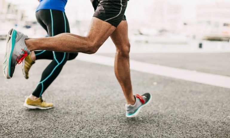 Бег после тренировки ног: польза и риски