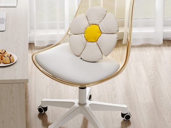 Какое лучше кресло для ребёнка: игровое, ортопедическое или классическое?