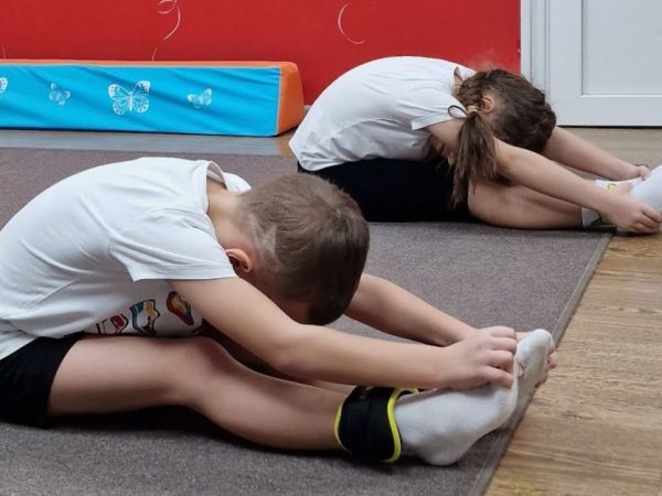 7 причин записать ребёнка на акробатику уже этой весной