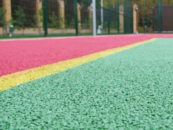 Бесшовное покрытие для воркаут-площадок: безопасность, долговечность, комфорт